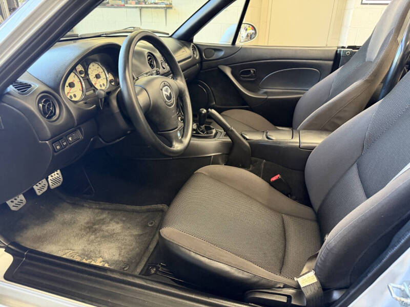 2002 Mazda MX-5 Miata