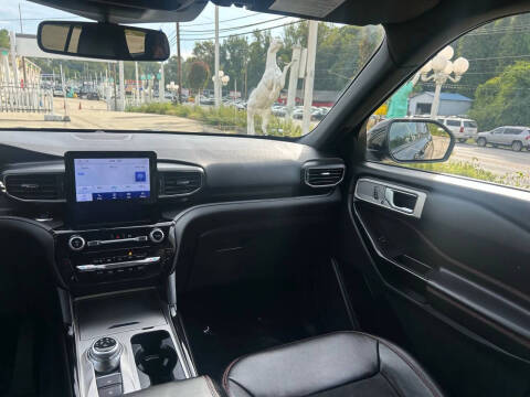 2022 Ford Explorer ST-Line