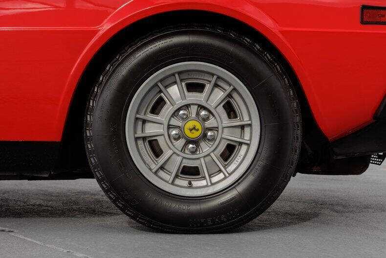 1977 Ferrari 308 GT4