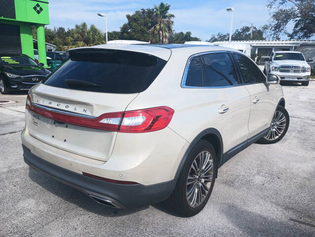 2016 Lincoln MKX for sale at Auto Outlet Of Manatee in Palmetto, FL