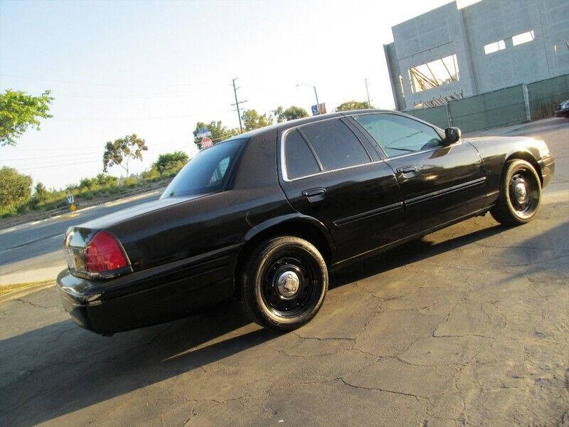 2010 Ford Crown Victoria