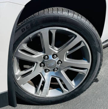 2018 Cadillac Escalade ESV Premium Luxury