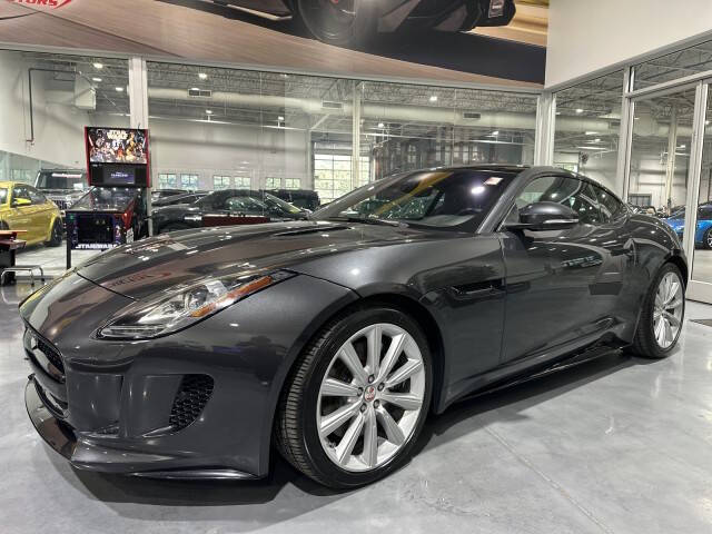 2017 Jaguar F-TYPE Premium