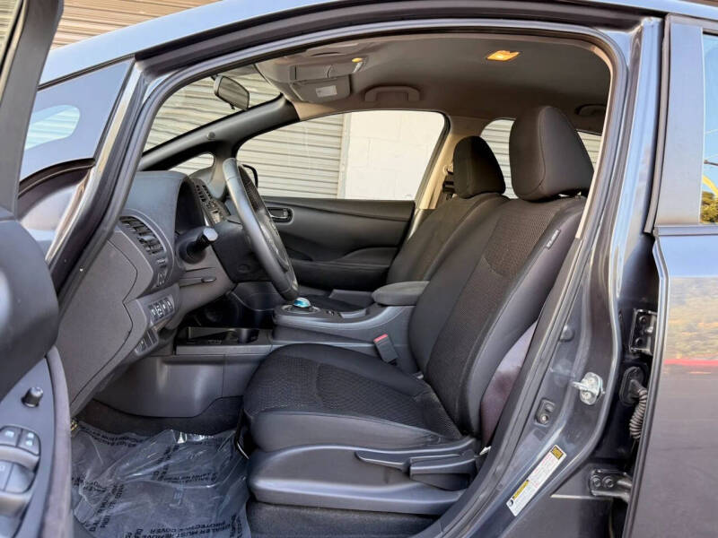 2013 Nissan LEAF