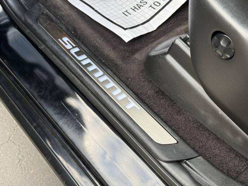 2017 Jeep Grand Cherokee Summit