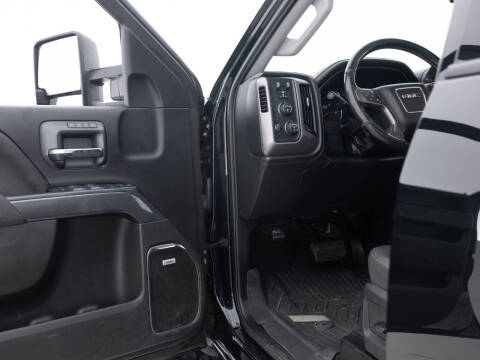 2018 GMC Sierra 2500HD SLT