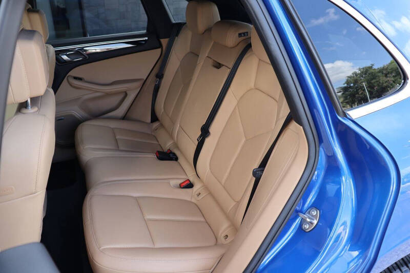 2018 Porsche Macan S