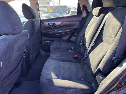 2015 Nissan Rogue SV