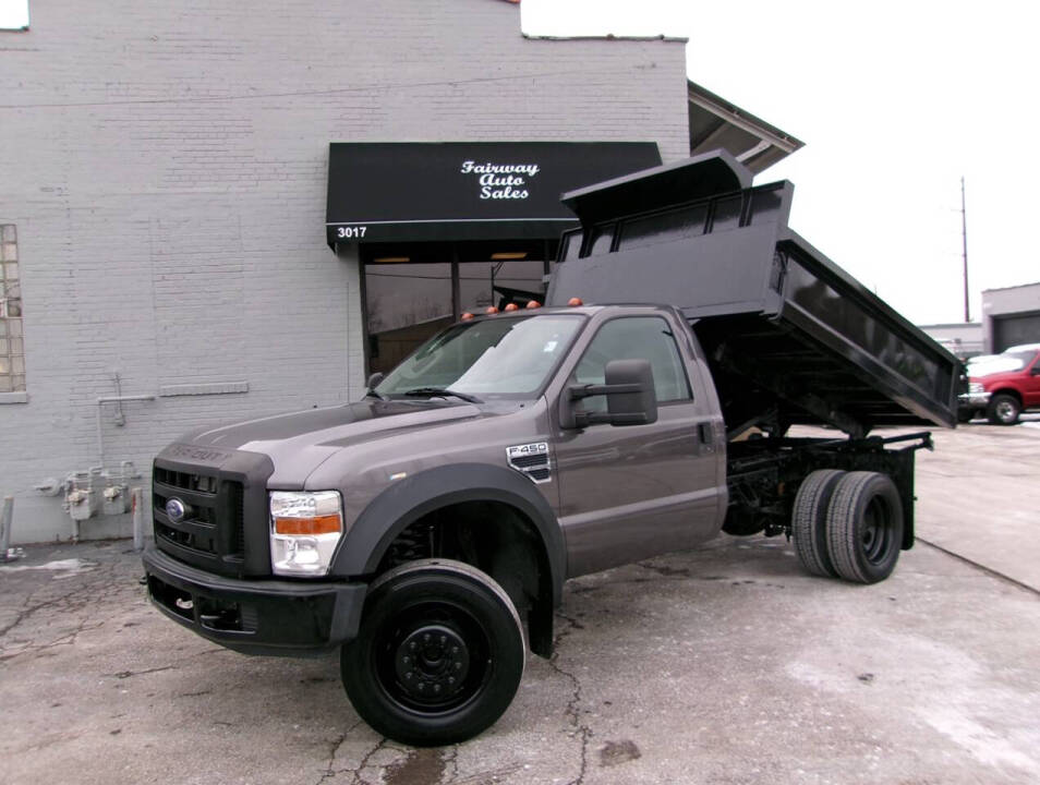 2008 Ford F-450 Super Duty Chassis Cab XL's photo