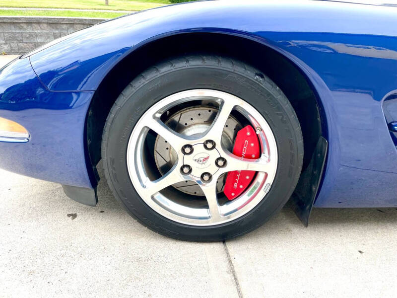 2004 Chevrolet Corvette