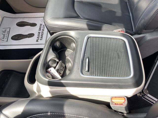 2024 Chrysler Pacifica Plug-In Hybrid Select