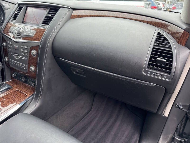 2019 Nissan Armada Platinum