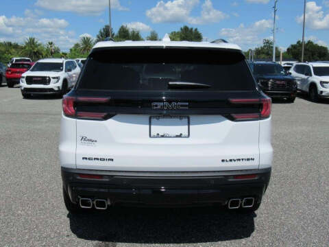 2025 GMC Acadia Elevation