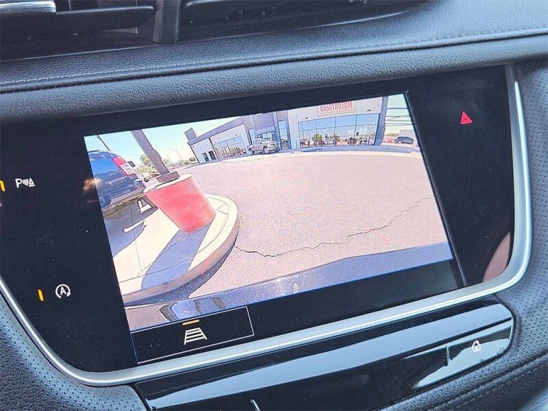 2022 Cadillac XT5 Premium Luxury