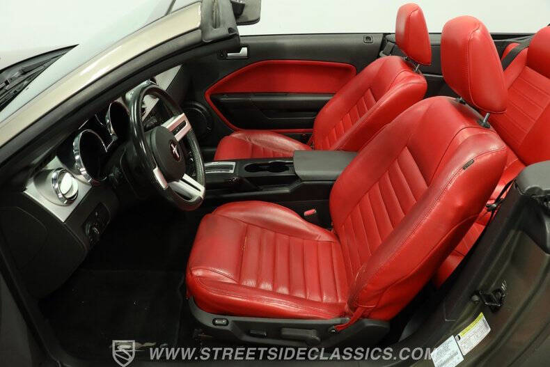 2005 Ford Mustang