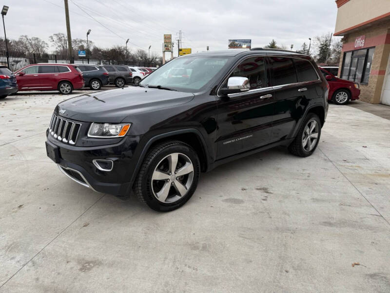 Jeep Grand Cherokee's photo