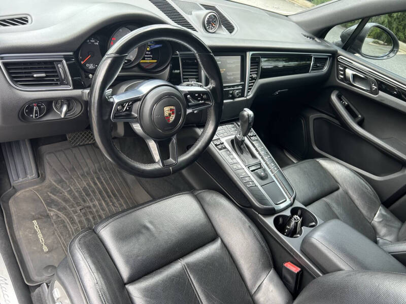 2015 Porsche Macan S