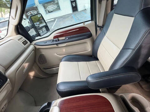 2005 Ford Excursion Eddie Bauer