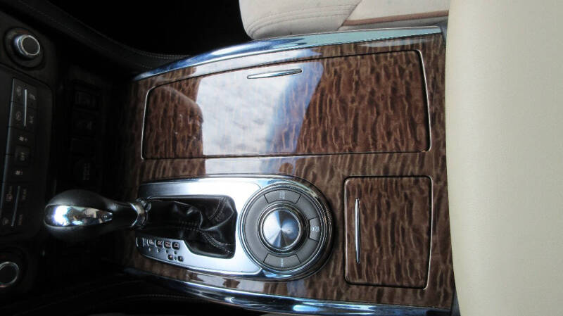 2017 Nissan Armada SV