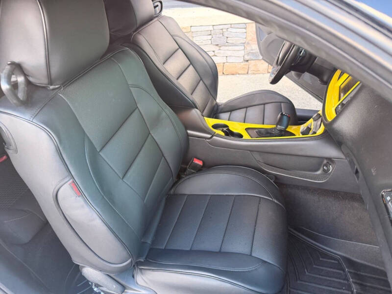2015 Dodge Challenger SXT