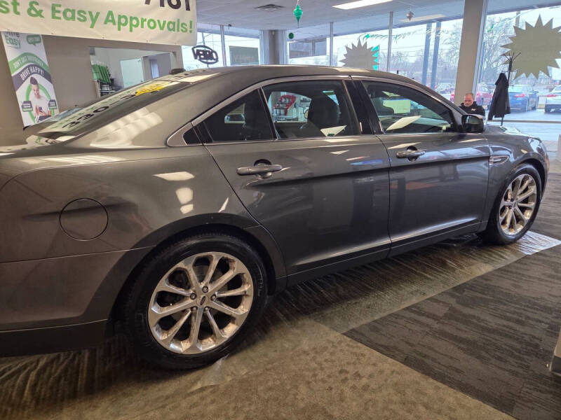 2016 Ford Taurus Limited