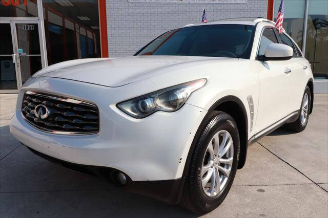 2010 Infiniti FX35  - $9,697