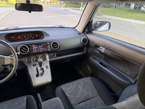 2014 Scion xB