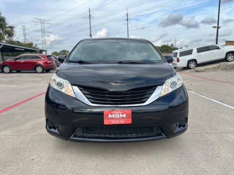 2015 Toyota Sienna LE 8-Passenger