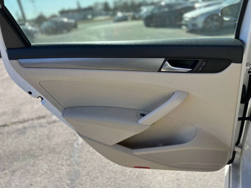 2015 Volkswagen Passat