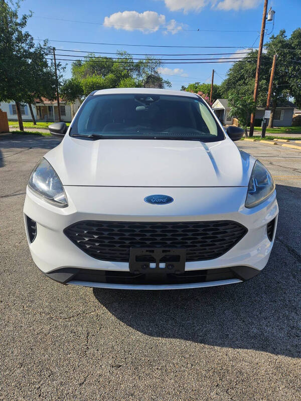 2020 Ford Escape S
