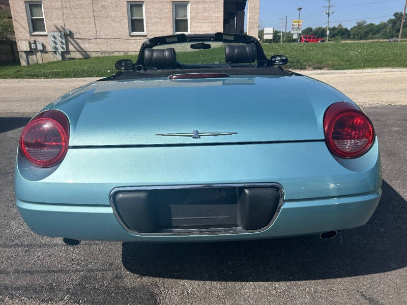 2002 Ford Thunderbird Deluxe