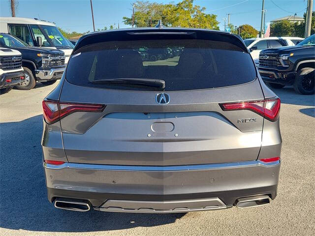 2025 Acura MDX w/Tech