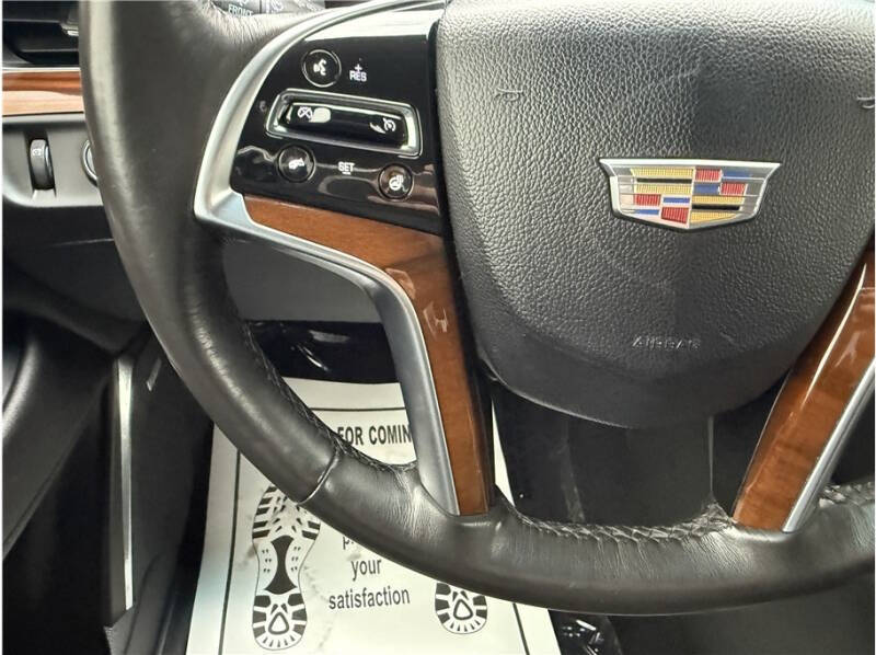 2017 Cadillac Escalade Standard