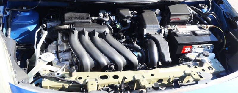 2012 Nissan Versa 1.6 SV