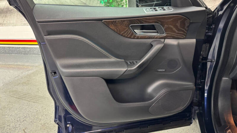 2017 Jaguar F-PACE S