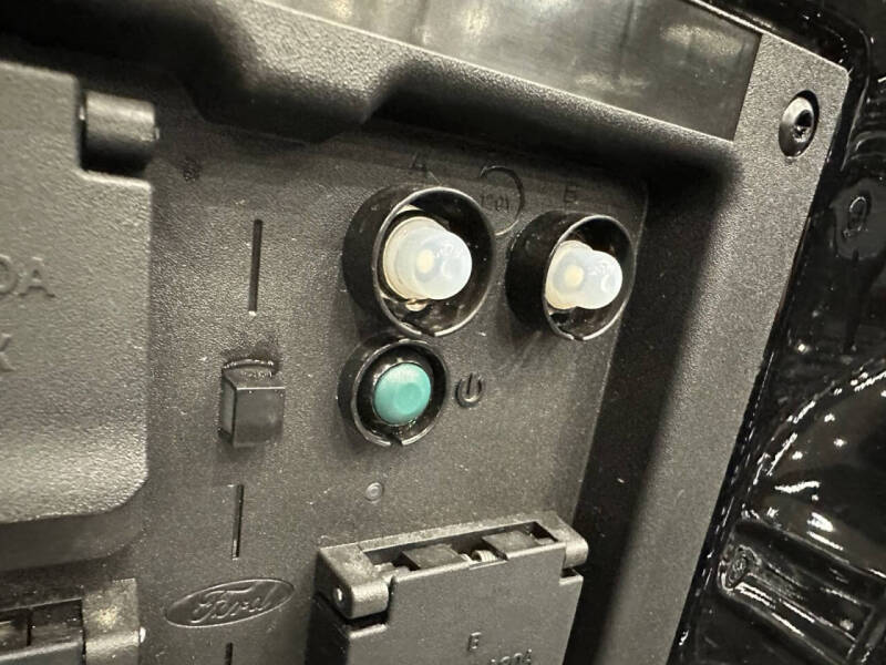 2023 Ford F-150 Lightning Platinum