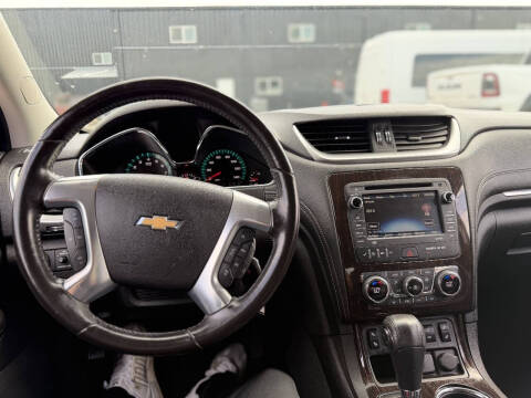 2016 Chevrolet Traverse LT