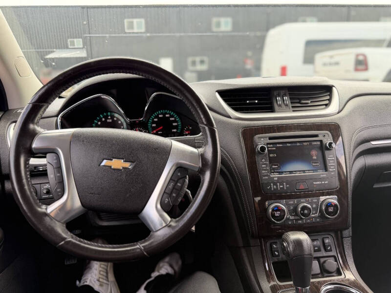 2016 Chevrolet Traverse LT