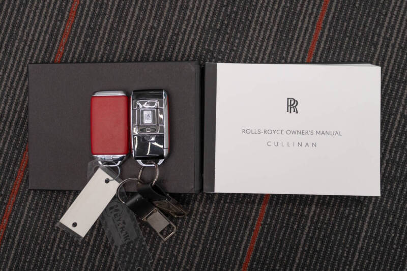 2023 Rolls-Royce Black Badge Cullinan