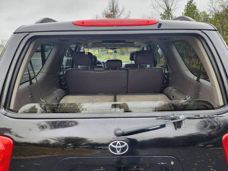 2006 Toyota Sequoia SR5