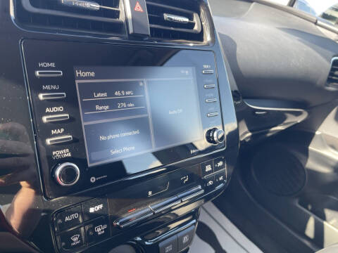 2022 Toyota Prius XLE AWD-e