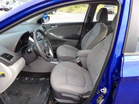 2012 Hyundai Accent GLS