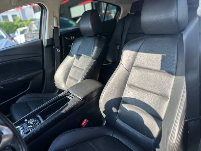 2016 Mazda MAZDA6 i Touring