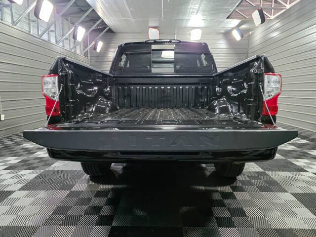 2021 Nissan Titan