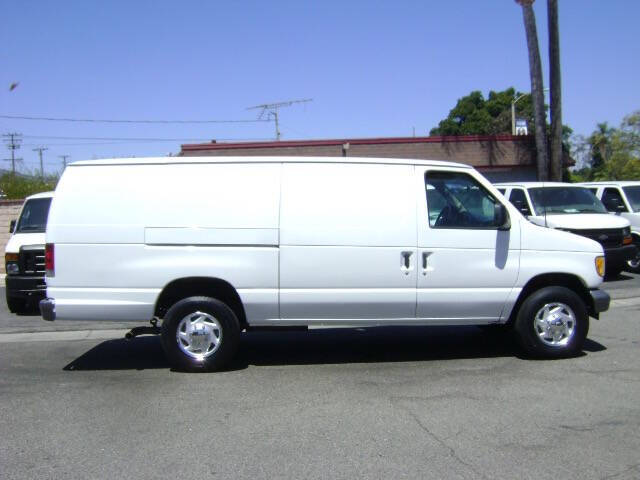 2003 Ford E-Series E-350 SD