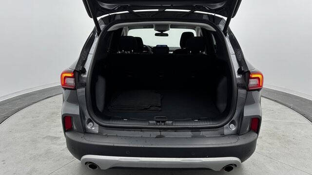 2023 Ford Escape Hybrid Active