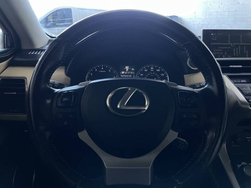 2015 Lexus NX 200t