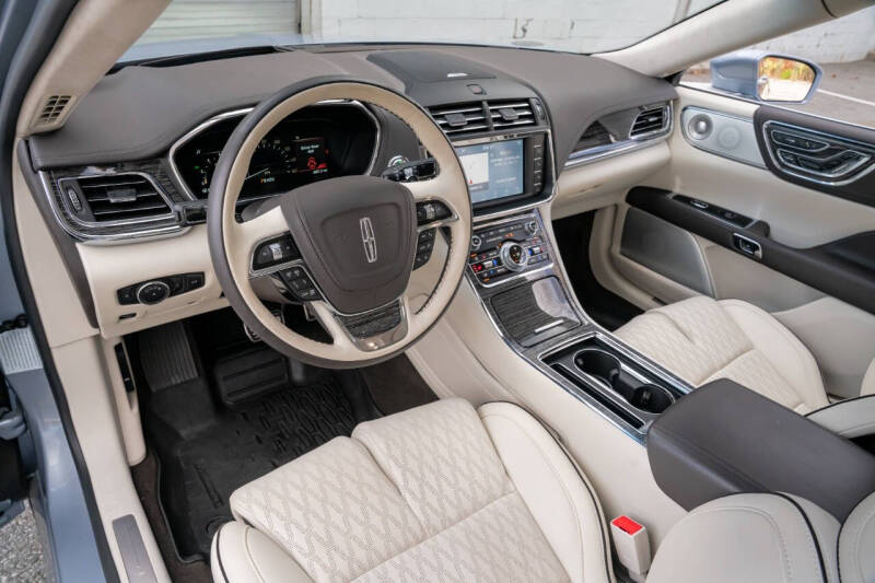 2020 Lincoln Continental Black Label