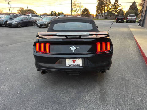 2016 Ford Mustang V6