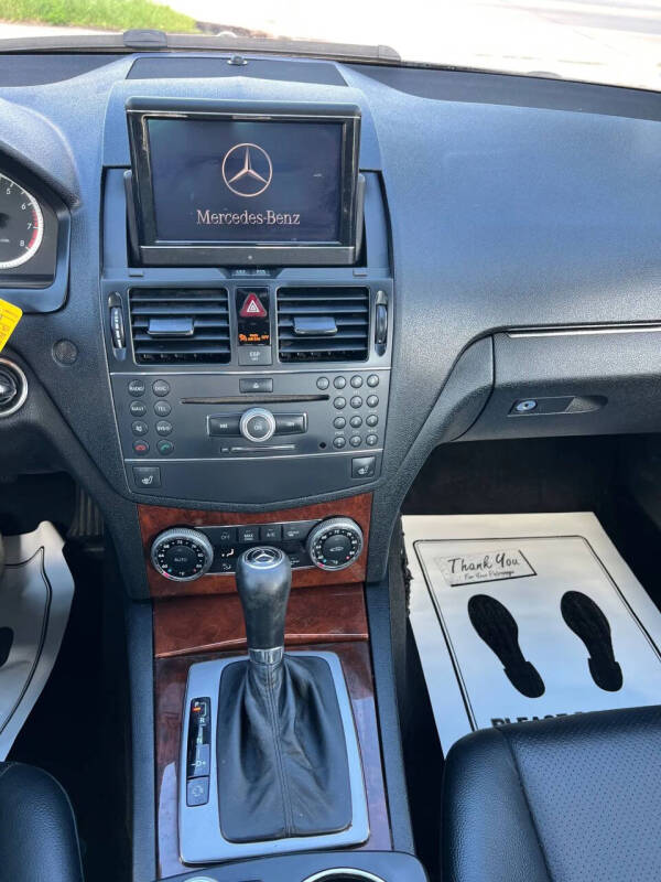 2009 Mercedes-Benz C-Class